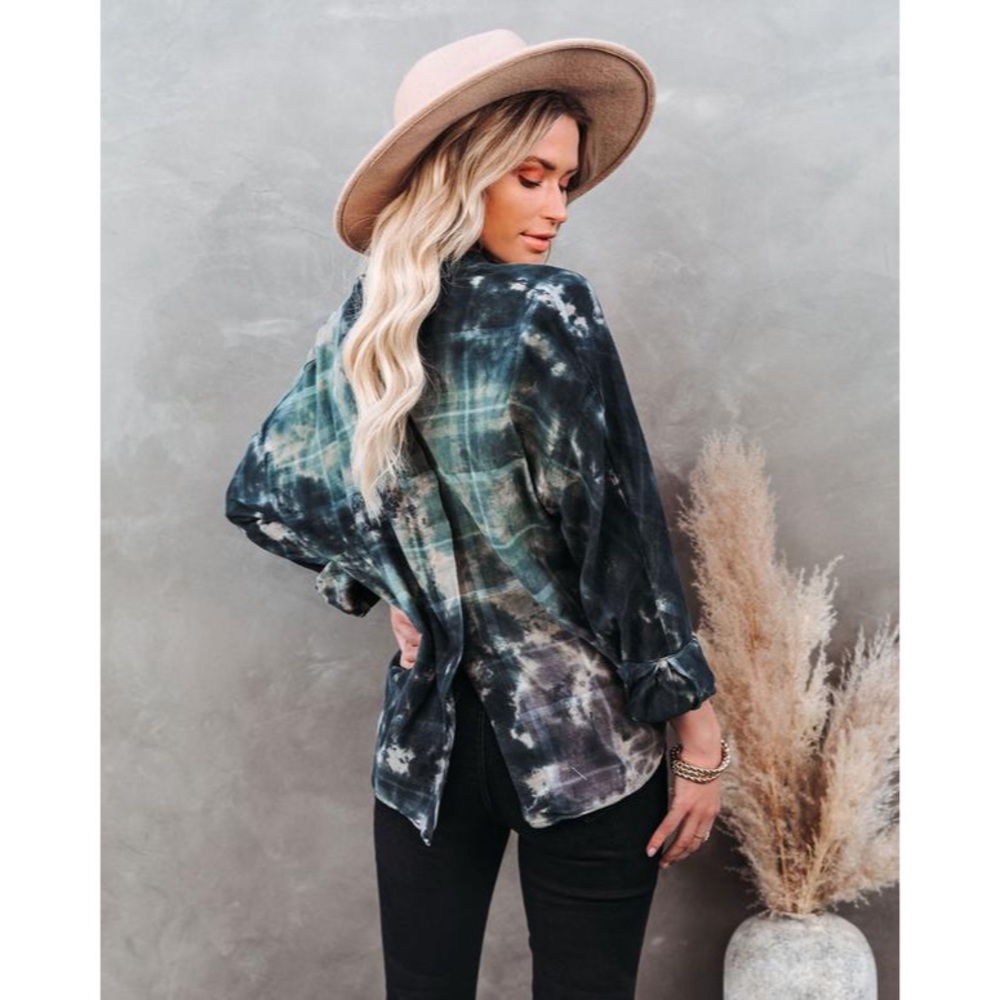NWT VICI Sea Cliff Cotton Tie Dye Plaid Top Blue Green Size XS - Picture 3 of 14